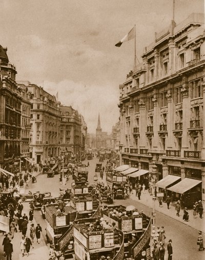 Bovenste deel van Regents Street door English Photographer